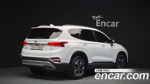 Hyundai Santafe 2019 — photo 2