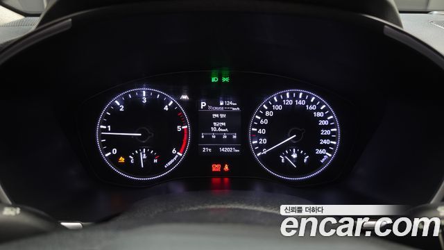 Hyundai Santafe 2019 — photo 11