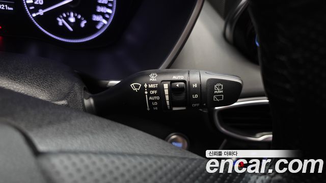 Hyundai Santafe 2019 — photo 22