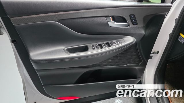 Hyundai Santafe 2019 — photo 14