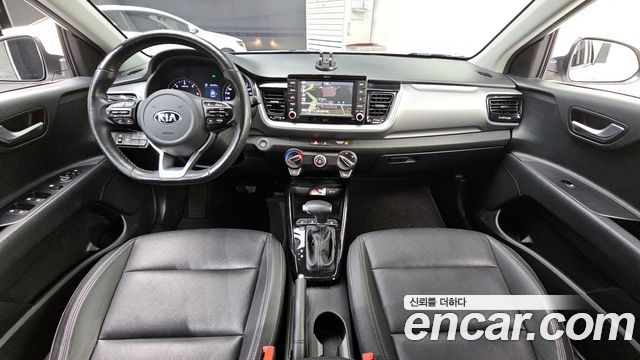 Kia Stonic 2018 — photo 7
