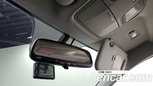 Kia Stonic 2018 — photo 17