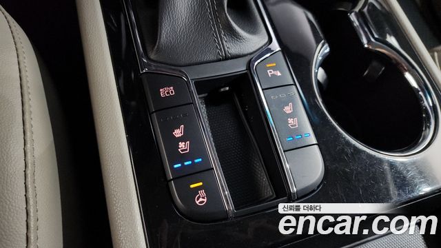 Kia Canival 2019 — photo 18