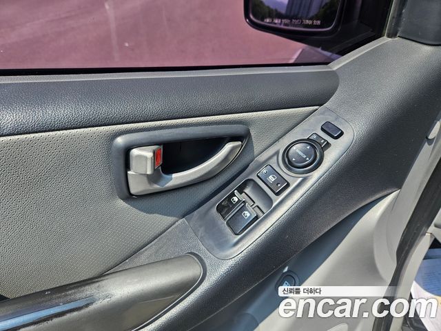 Hyundai Starex 2015 — photo 13