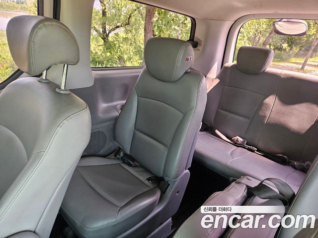 Hyundai Starex 2015 — photo 16