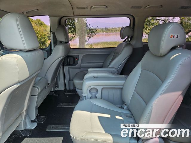 Hyundai Starex 2015 — photo 20