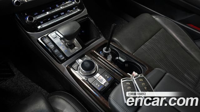 Genesis EQ900 2016 — photo 9
