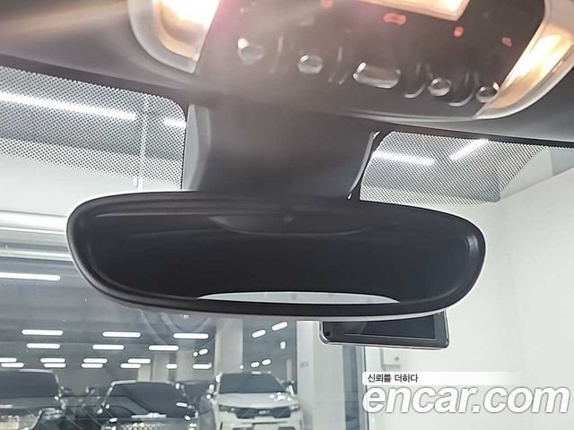 Mini Cooper Convertible 2022 — photo 16