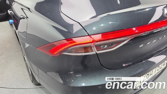 Hyundai Grandeur 2020 — photo 9