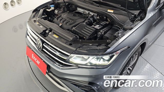 Volkswagen Tiguan 2022 — photo 6