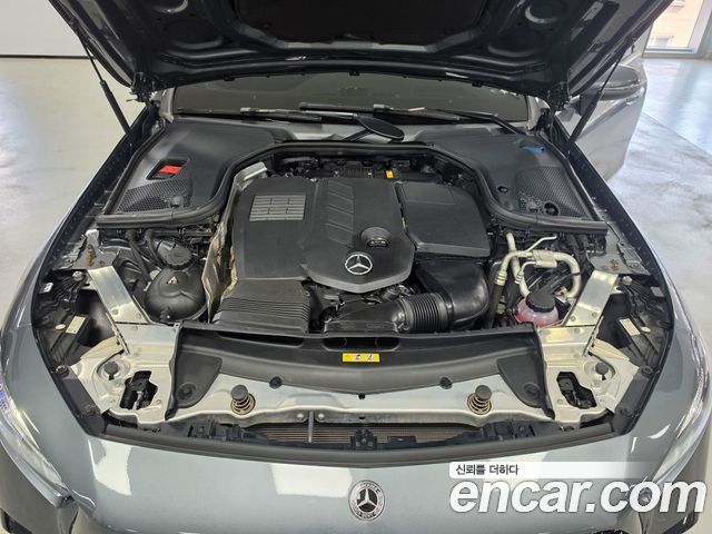 Mercedes-Benz CLS-Class 2022 — photo 6