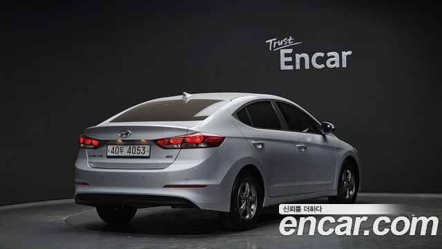 Hyundai AVANTE 2017 — photo 2