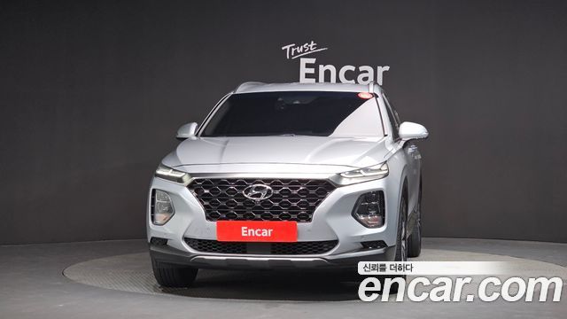 Hyundai Santafe 2019 — photo 3