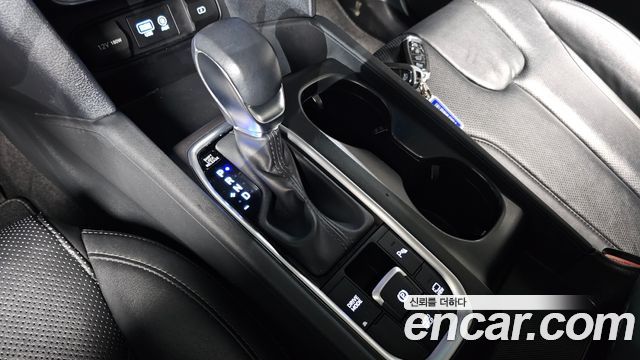 Hyundai Santafe 2019 — photo 9