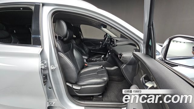 Hyundai Santafe 2019 — photo 10
