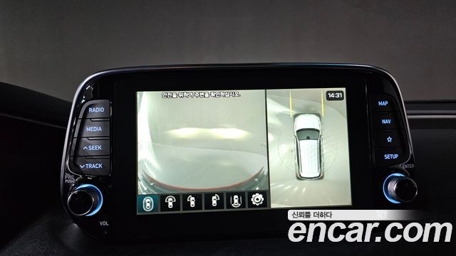 Hyundai Santafe 2019 — photo 16