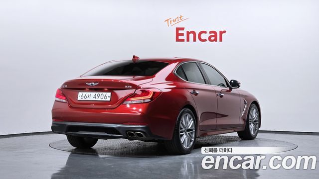 Genesis G70 2019 — photo 2