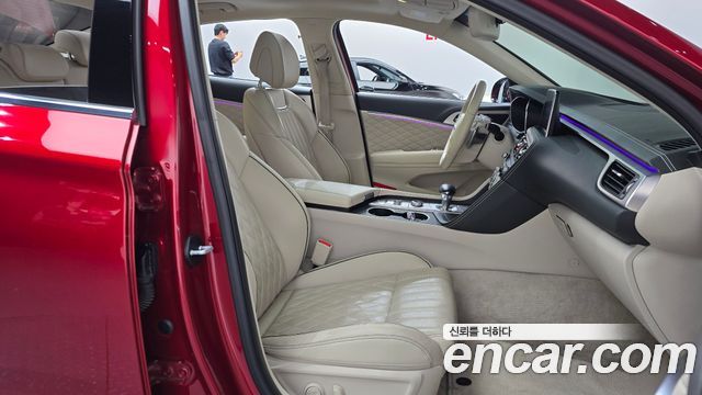 Genesis G70 2019 — photo 16
