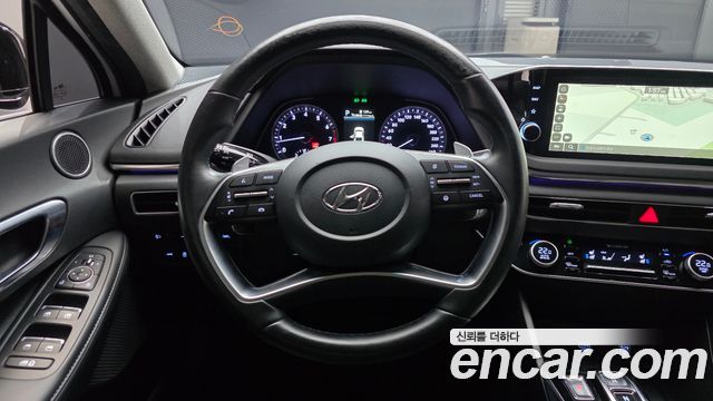 Hyundai Sonata 2022 — photo 19