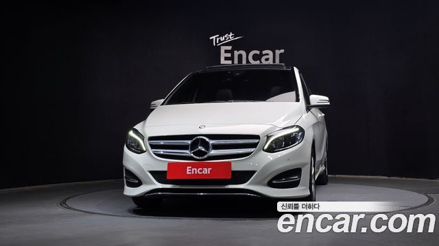 Mercedes-Benz B-Class 2015 — photo 3