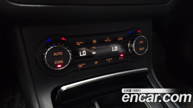 Mercedes-Benz B-Class 2015 — photo 17