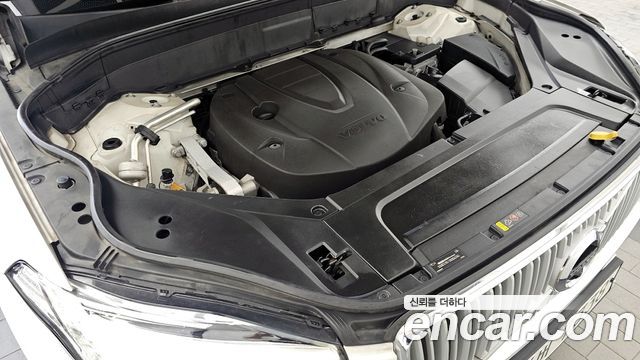 Volvo XC90 2018 — photo 6