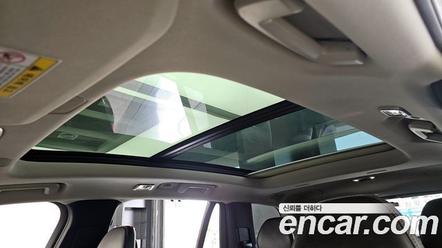 Volvo XC90 2018 — photo 24