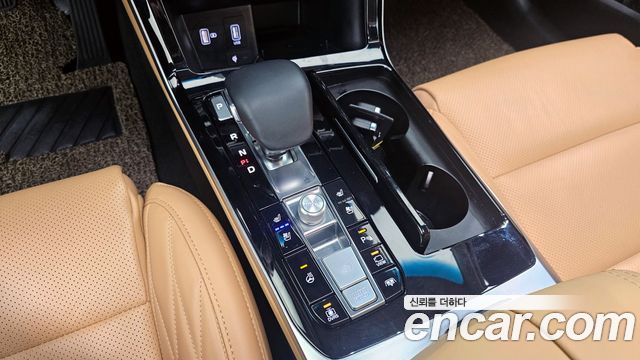Kia K7 2020 — photo 12