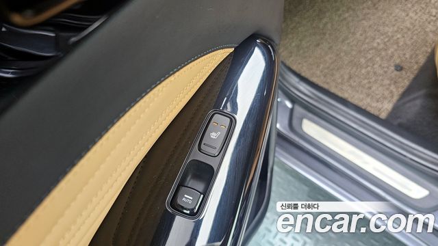 Kia K7 2020 — photo 28