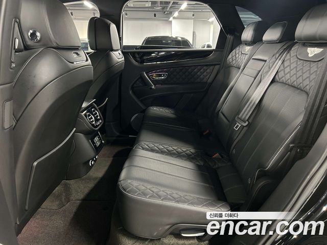 Bentley Bentayga 2020 — photo 12