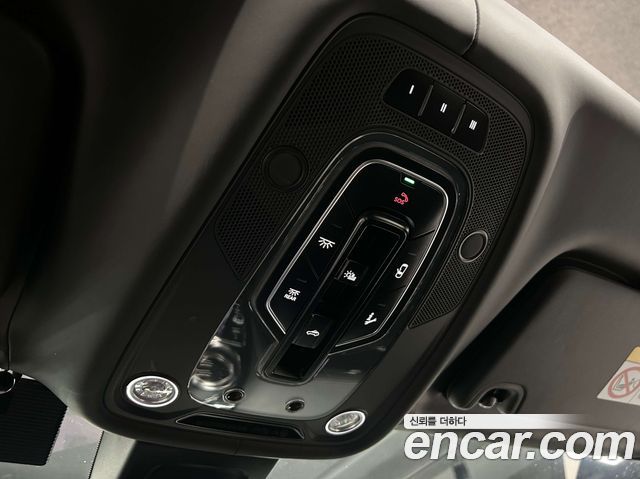 Bentley Bentayga 2020 — photo 19