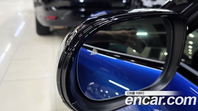 Mini Cooper Convertible 2025 — photo 9