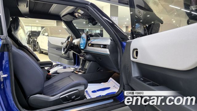 Mini Cooper Convertible 2025 — photo 11