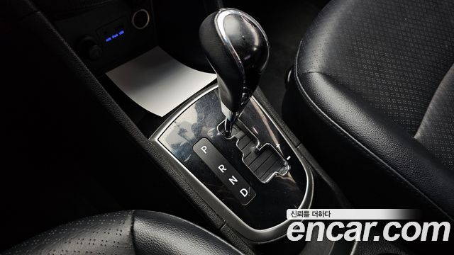 Hyundai Accent 2014 — photo 9