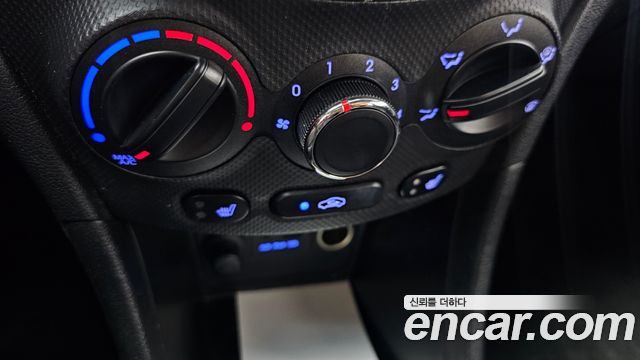 Hyundai Accent 2014 — photo 15