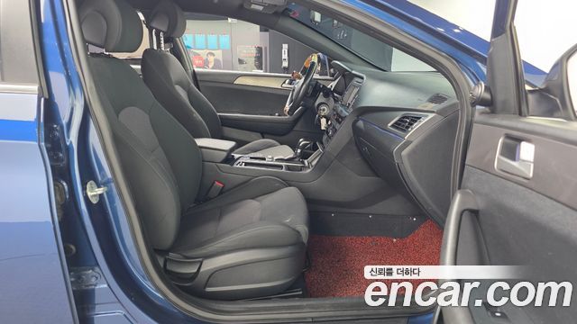 Hyundai Sonata 2017 — photo 12