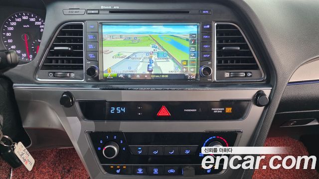 Hyundai Sonata 2017 — photo 14