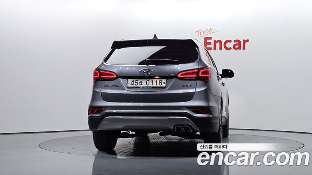 Hyundai Santafe 2017 — photo 4