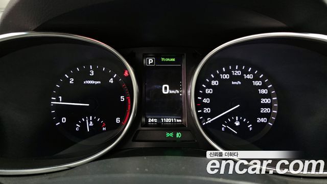 Hyundai Santafe 2017 — photo 11
