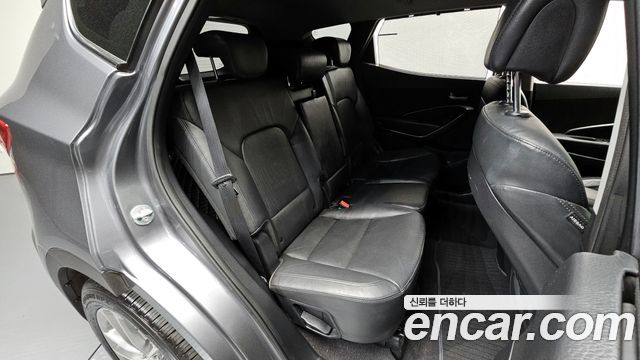 Hyundai Santafe 2017 — photo 17