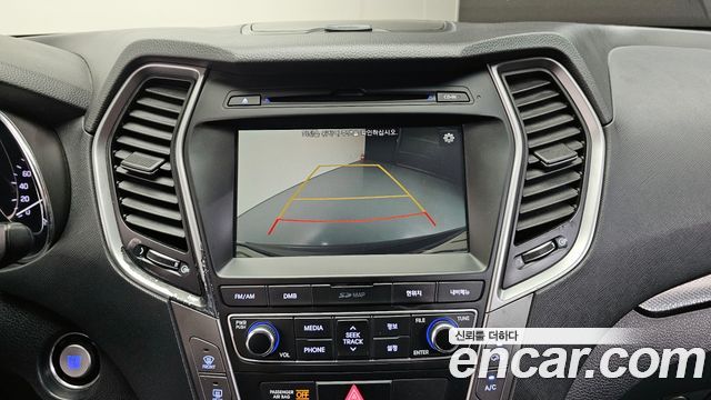 Hyundai Santafe 2017 — photo 21
