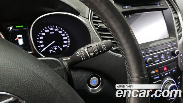 Hyundai Santafe 2017 — photo 24