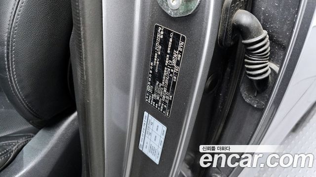 Hyundai Santafe 2017 — photo 29