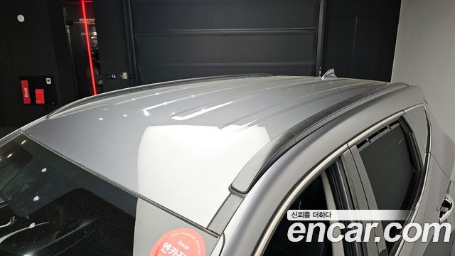 Hyundai Santafe 2017 — photo 31