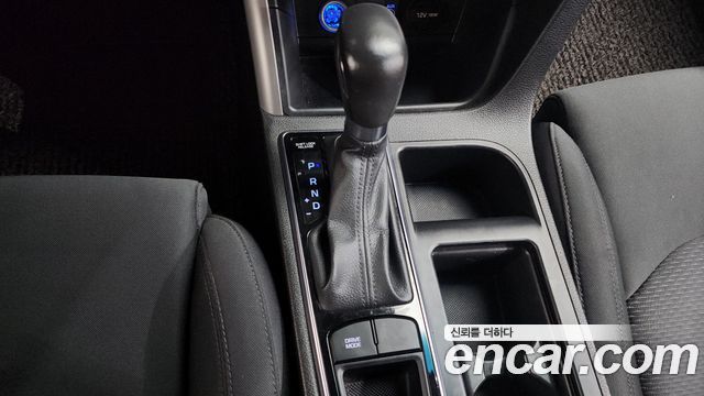 Hyundai Sonata 2016 — photo 12