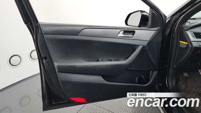 Hyundai Sonata 2016 — photo 14