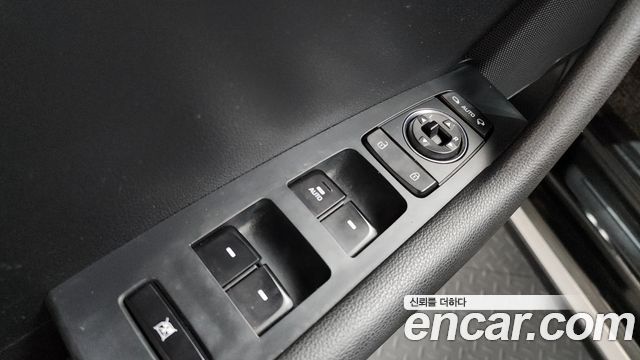 Hyundai Sonata 2016 — photo 29