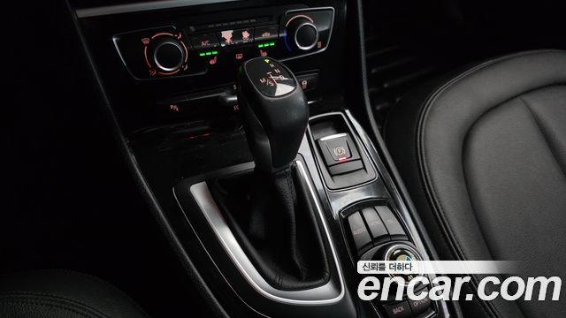 BMW 2-Series 2016 — photo 9