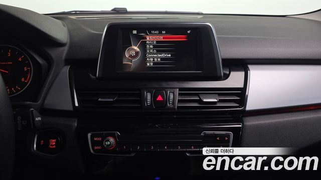 BMW 2-Series 2016 — photo 13