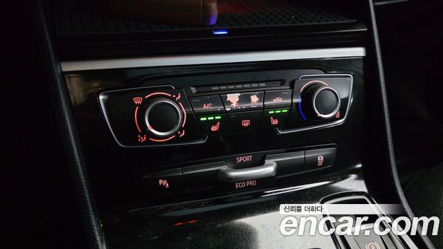 BMW 2-Series 2016 — photo 16